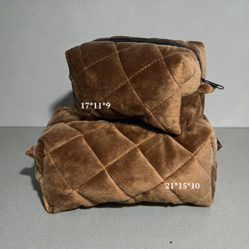 Косметичка плюшева 21*15*10 капучино