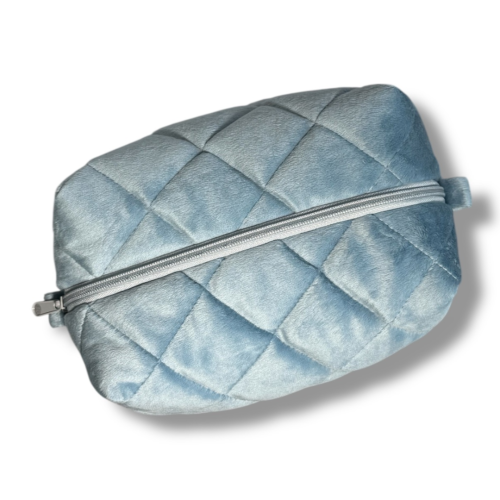 Косметичка плюшева 21*15*10 сіра