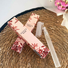 Женский парфюм Gucci Bloom