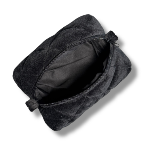 Косметичка плюшева 17*11*9 чорна