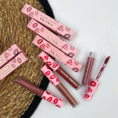 Матова помада для губ Lip Gloss